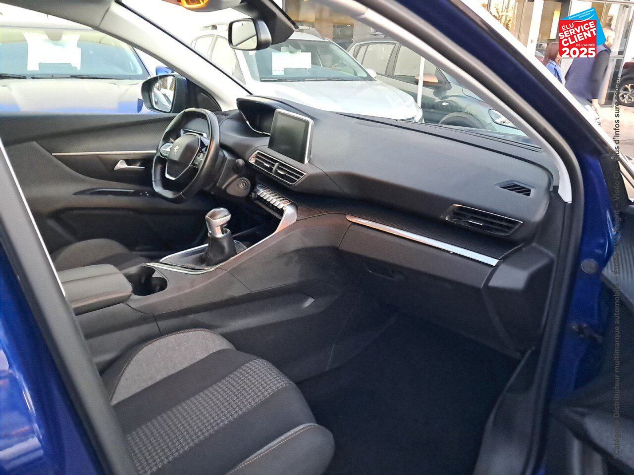 Véhicule d'occasion PEUGEOT 3008 1.2 PURETECH 130CH SS ACTIVE BUSINESS chez Hyundai Chalons
