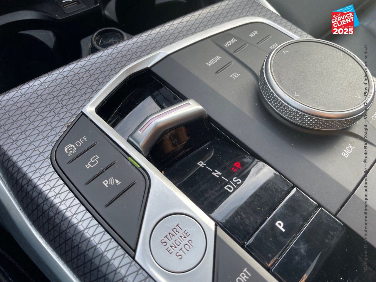 Véhicule d'occasion BMW SERIE 3 320DA XDRIVE 190CH M SPORT TOUVRANT SIEGES CUIR GPS CAMERA chez BMW Belfort