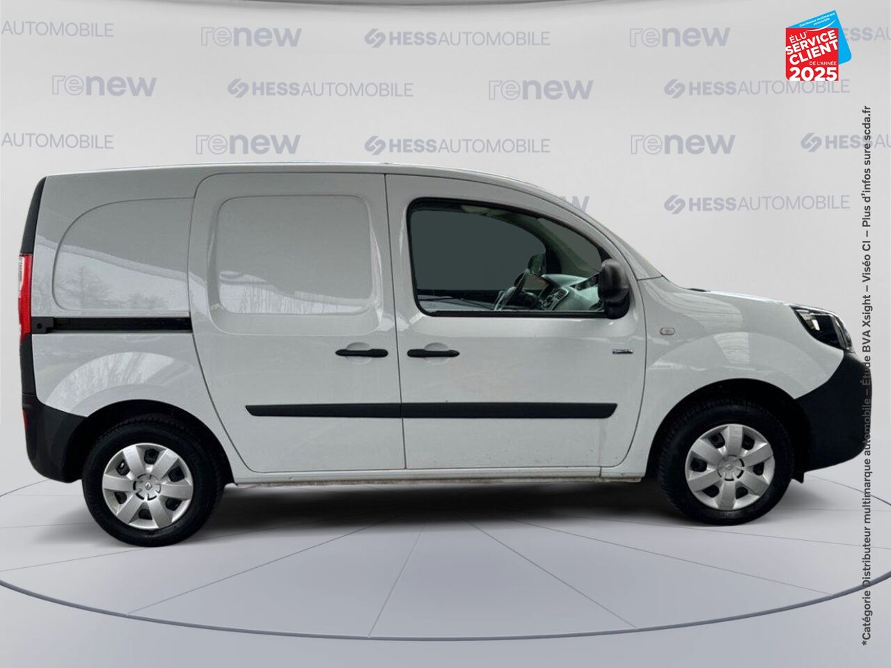 Véhicule d'occasion RENAULT KANGOO EXPRESS ZE 33 EXTRA R-LINK chez Toyota Besançon