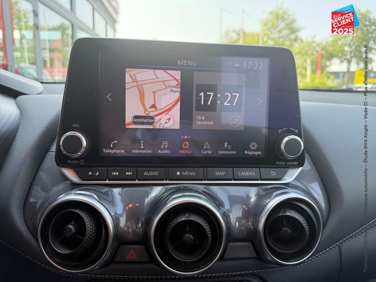 Véhicule d'occasion NISSAN JUKE 1.0 DIG-T 114CH N-CONNECTA 2021.5 GPS CAMERA chez Toyota Saint Dizier