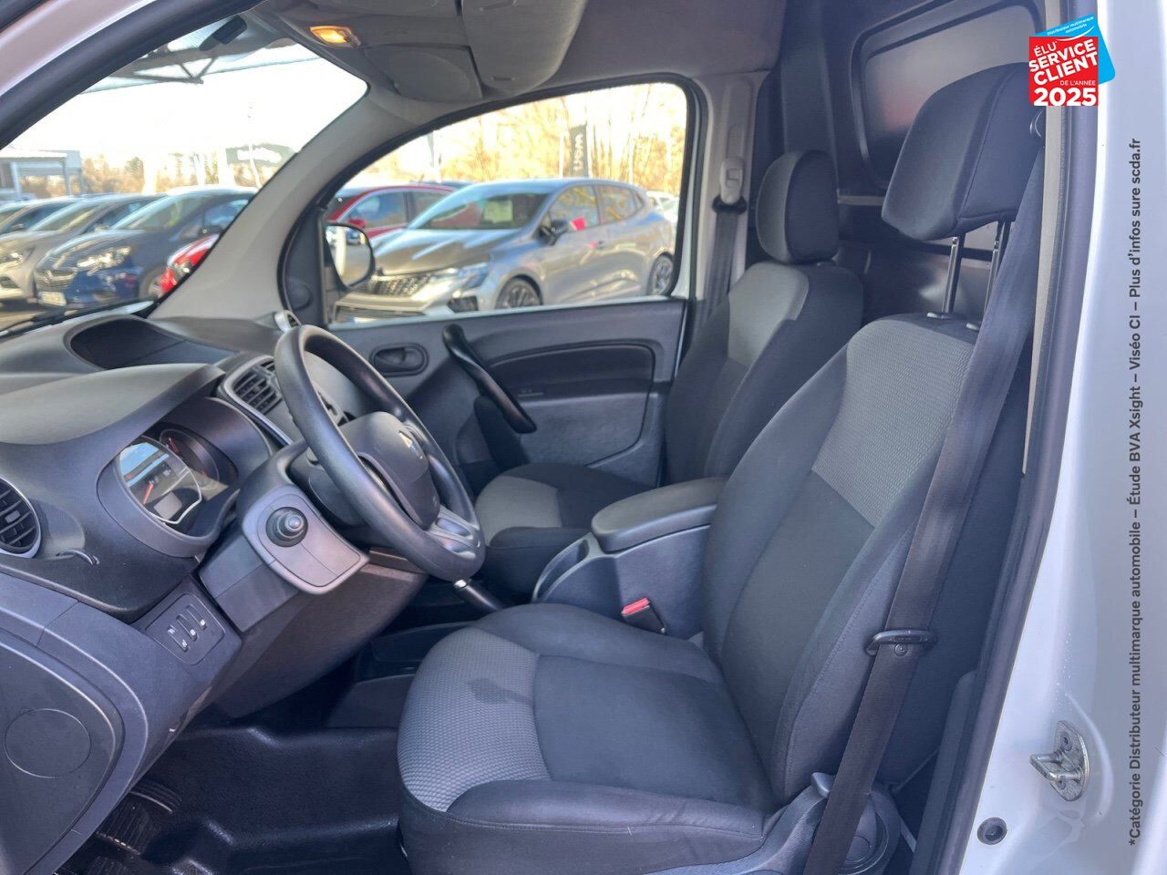 Véhicule d'occasion RENAULT KANGOO EXPRESS 1.5 BLUE DCI 80CH GRAND CONFORT 5CV chez Renault Colmar