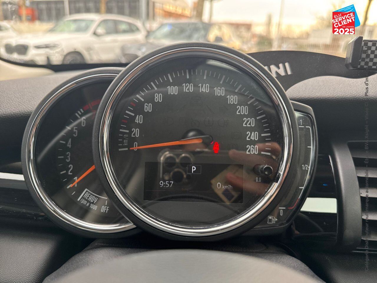 Véhicule d'occasion MINI MINI COOPER 136CH EDITION GREENWICH BVA7 109G chez Hyundai Chalons