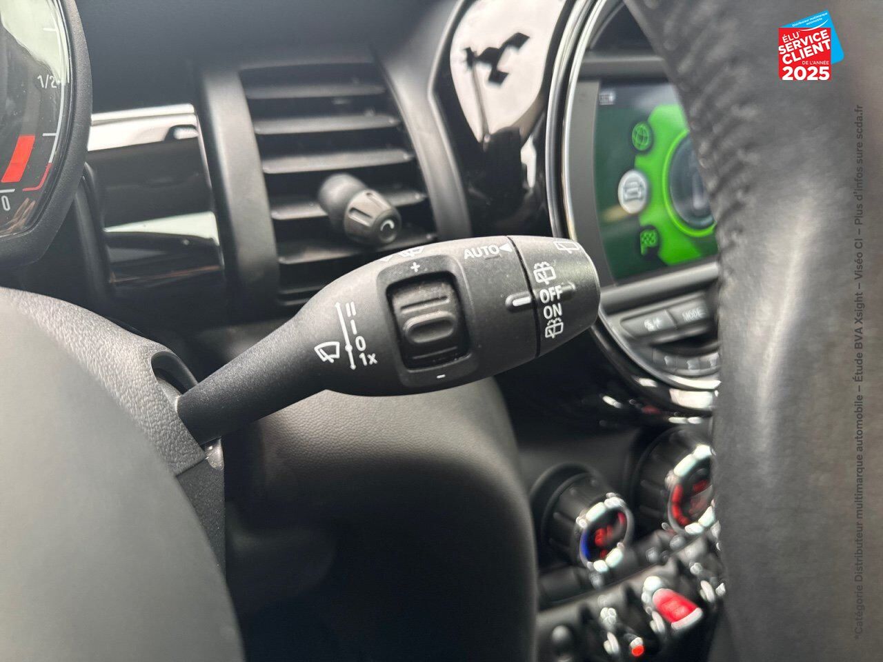 Véhicule d'occasion MINI MINI COOPER 136CH EDITION GREENWICH BVA7 109G chez Hyundai Chalons