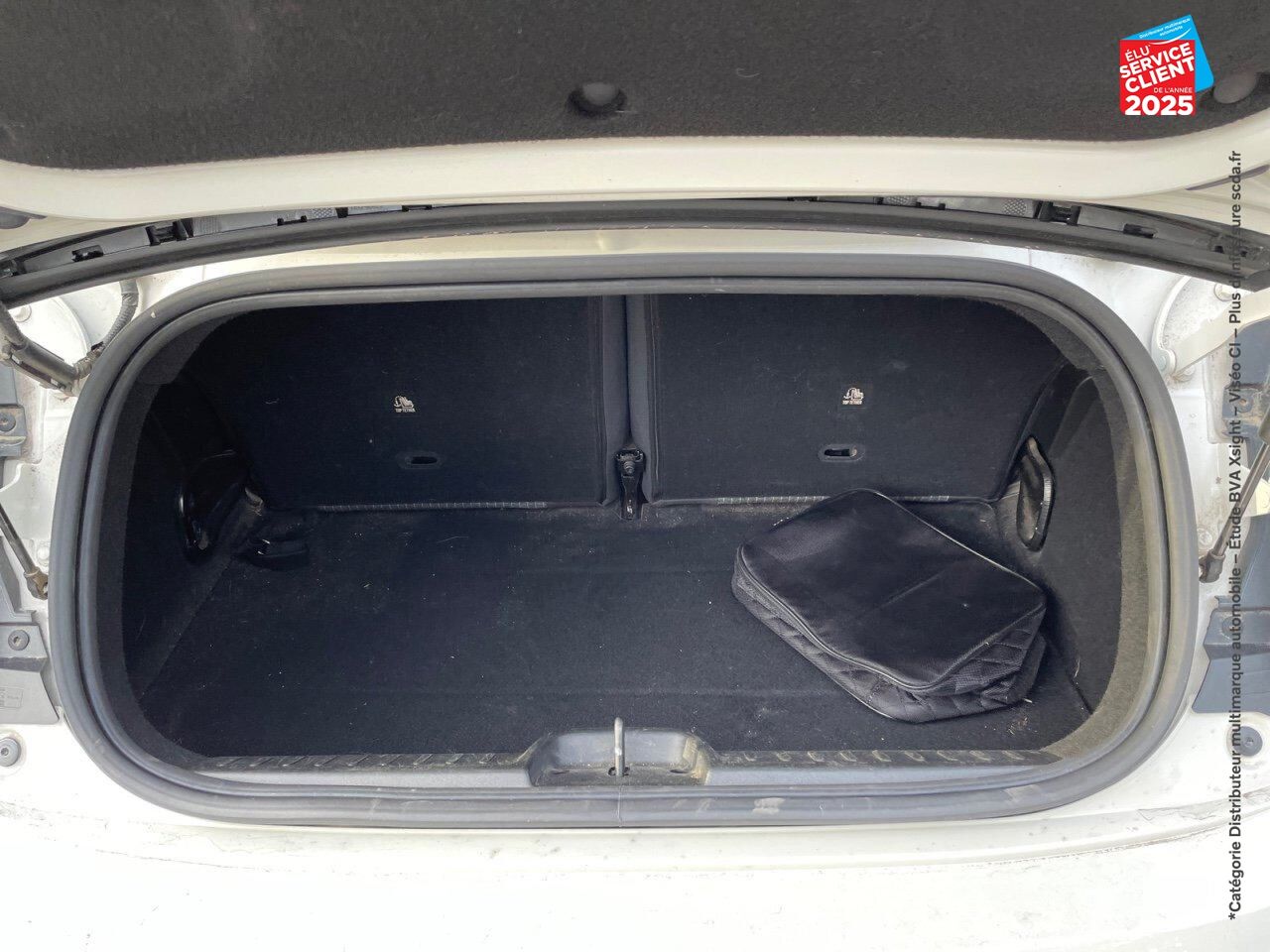 Véhicule d'occasion FIAT 500C E 95CH ICONE GPS chez Hyundai Chalons