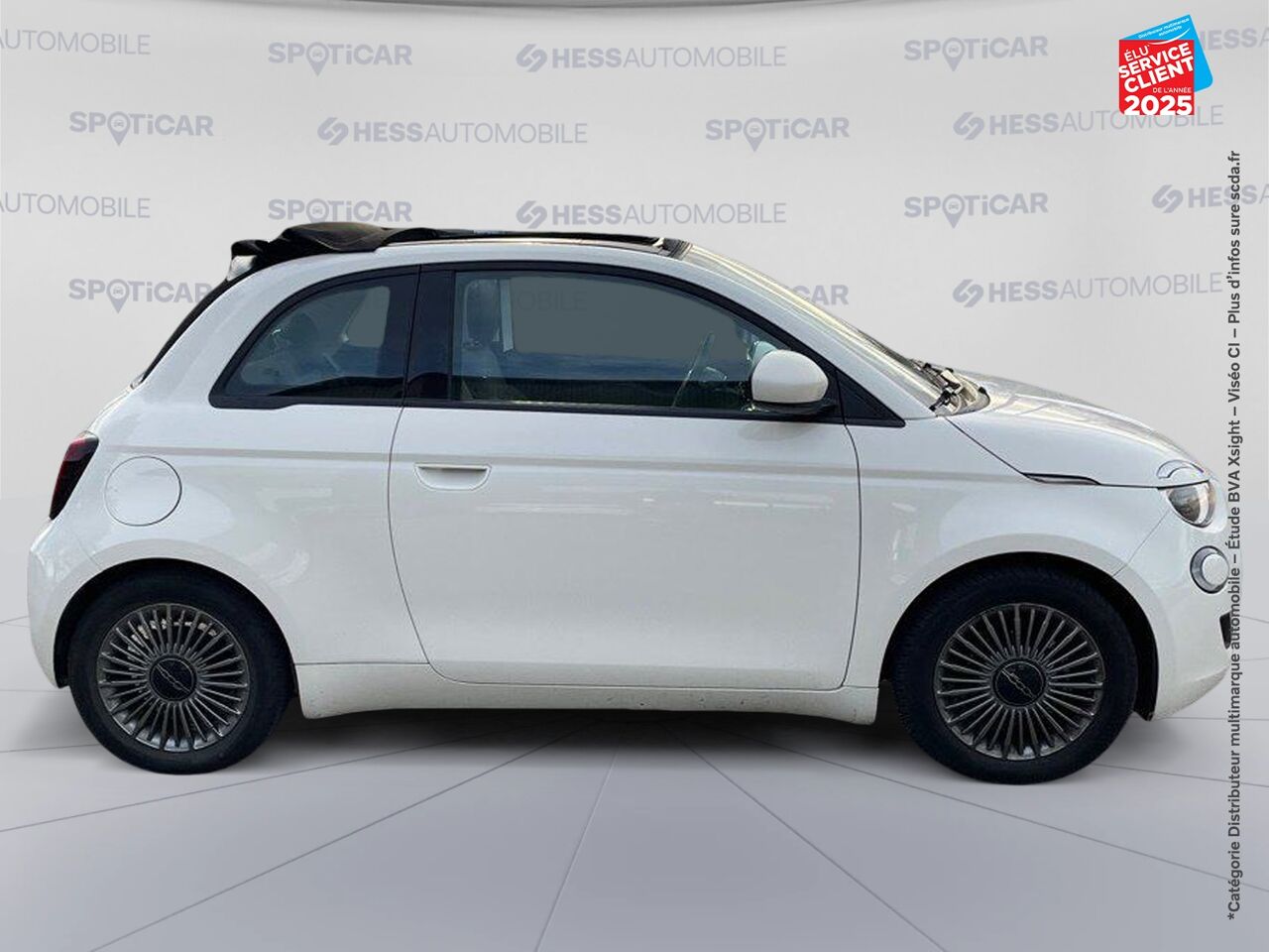 Véhicule d'occasion FIAT 500C E 95CH ICONE GPS chez Hyundai Chalons