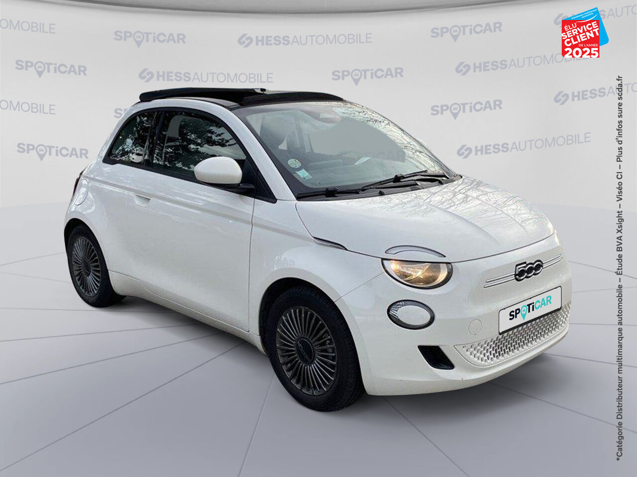 Véhicule d'occasion FIAT 500C E 95CH ICONE GPS chez Hyundai Chalons