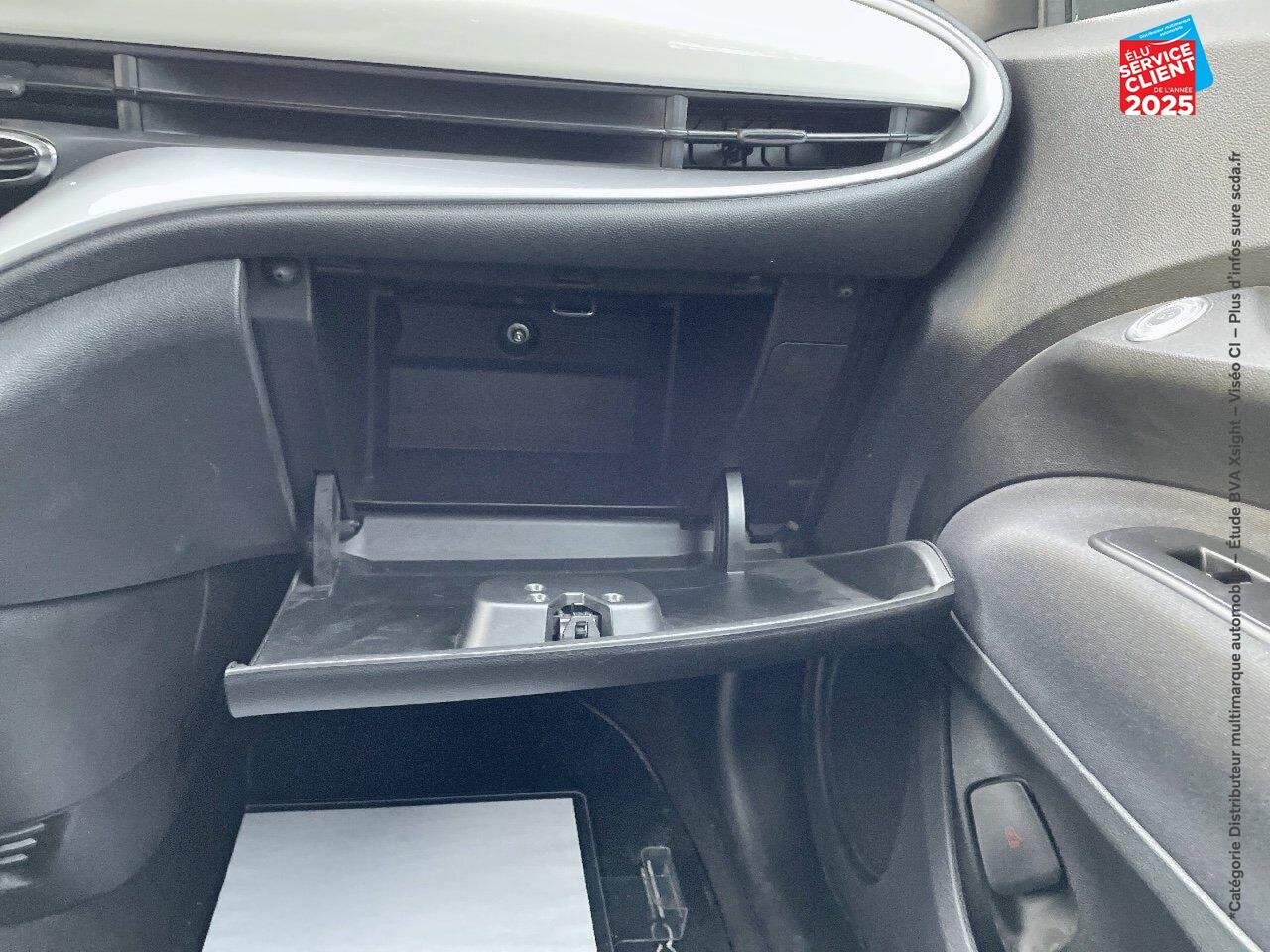 Véhicule d'occasion FIAT 500C E 95CH ICONE GPS chez Hyundai Chalons