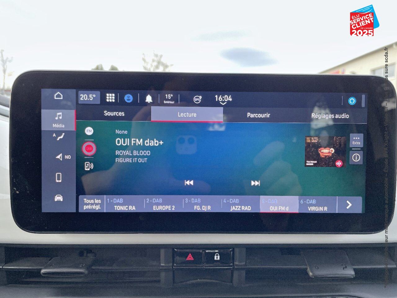 Véhicule d'occasion FIAT 500C E 95CH ICONE GPS chez Hyundai Chalons