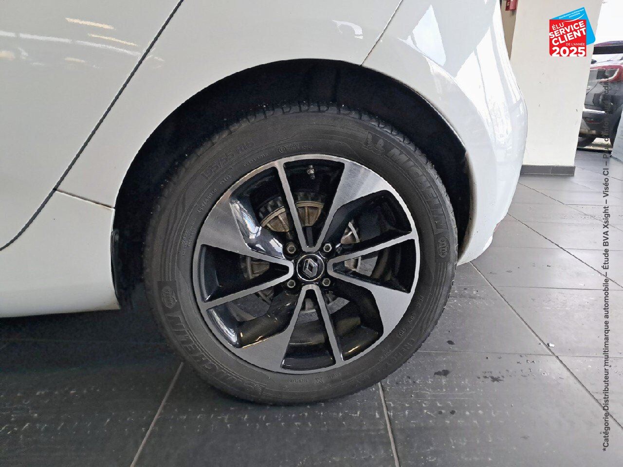 Véhicule d'occasion RENAULT ZOE INTENS CHARGE NORMALE R90 GPS CAMERA chez Renault Sélestat