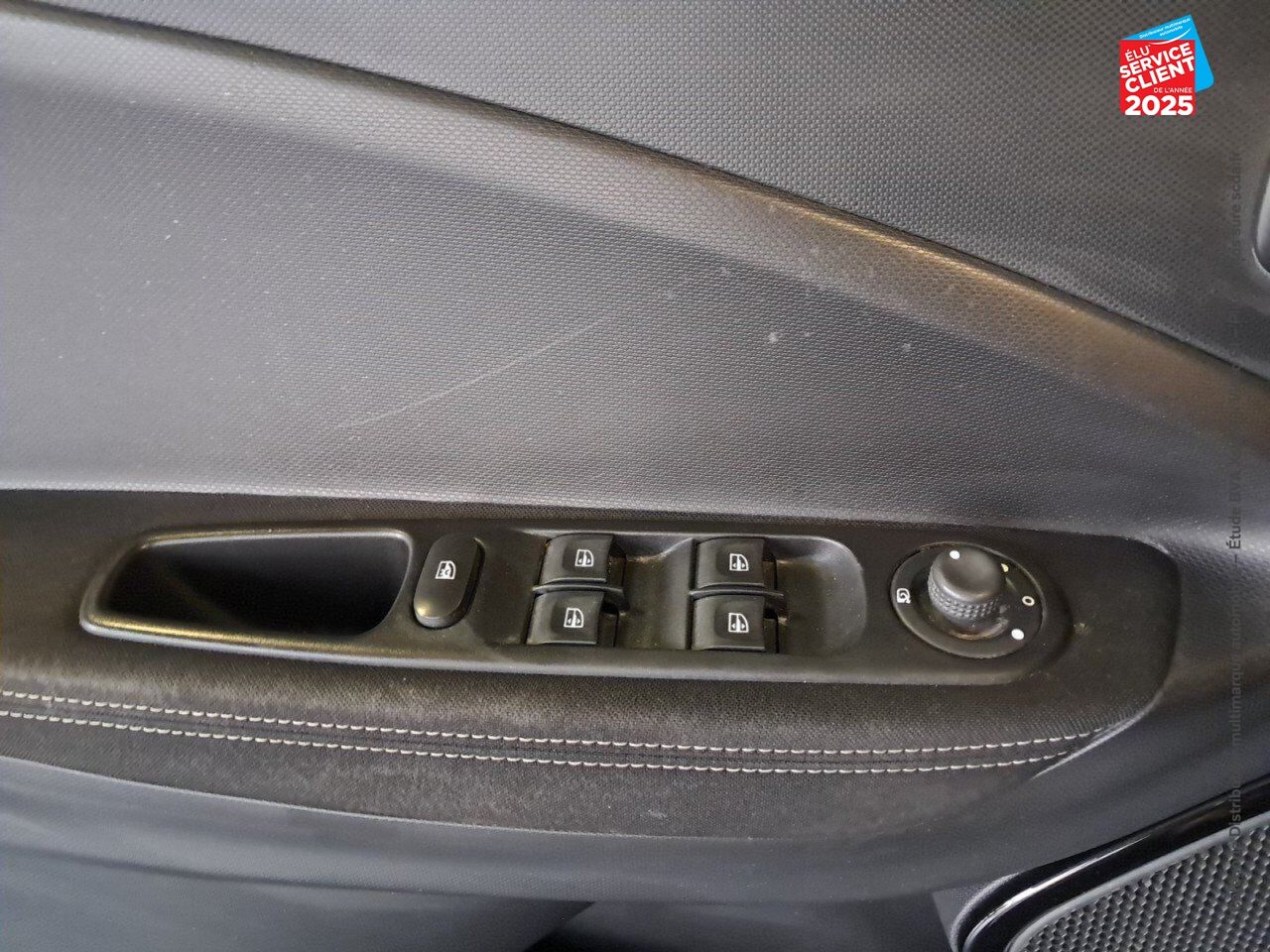 Véhicule d'occasion RENAULT ZOE INTENS CHARGE NORMALE R90 GPS CAMERA chez Renault Sélestat