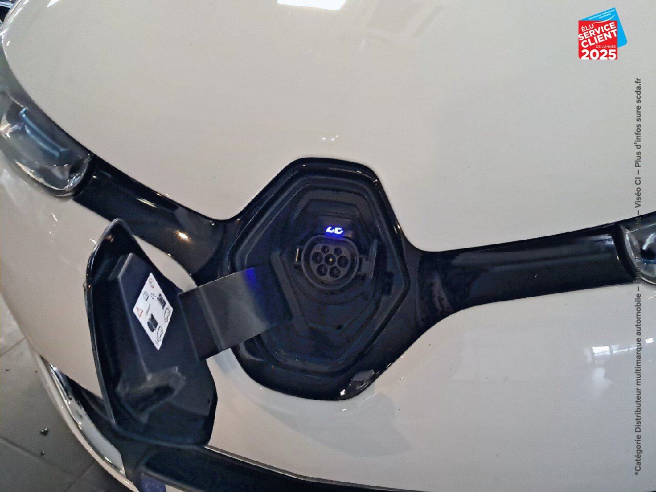 Véhicule d'occasion RENAULT ZOE INTENS CHARGE NORMALE R90 GPS CAMERA chez Renault Sélestat