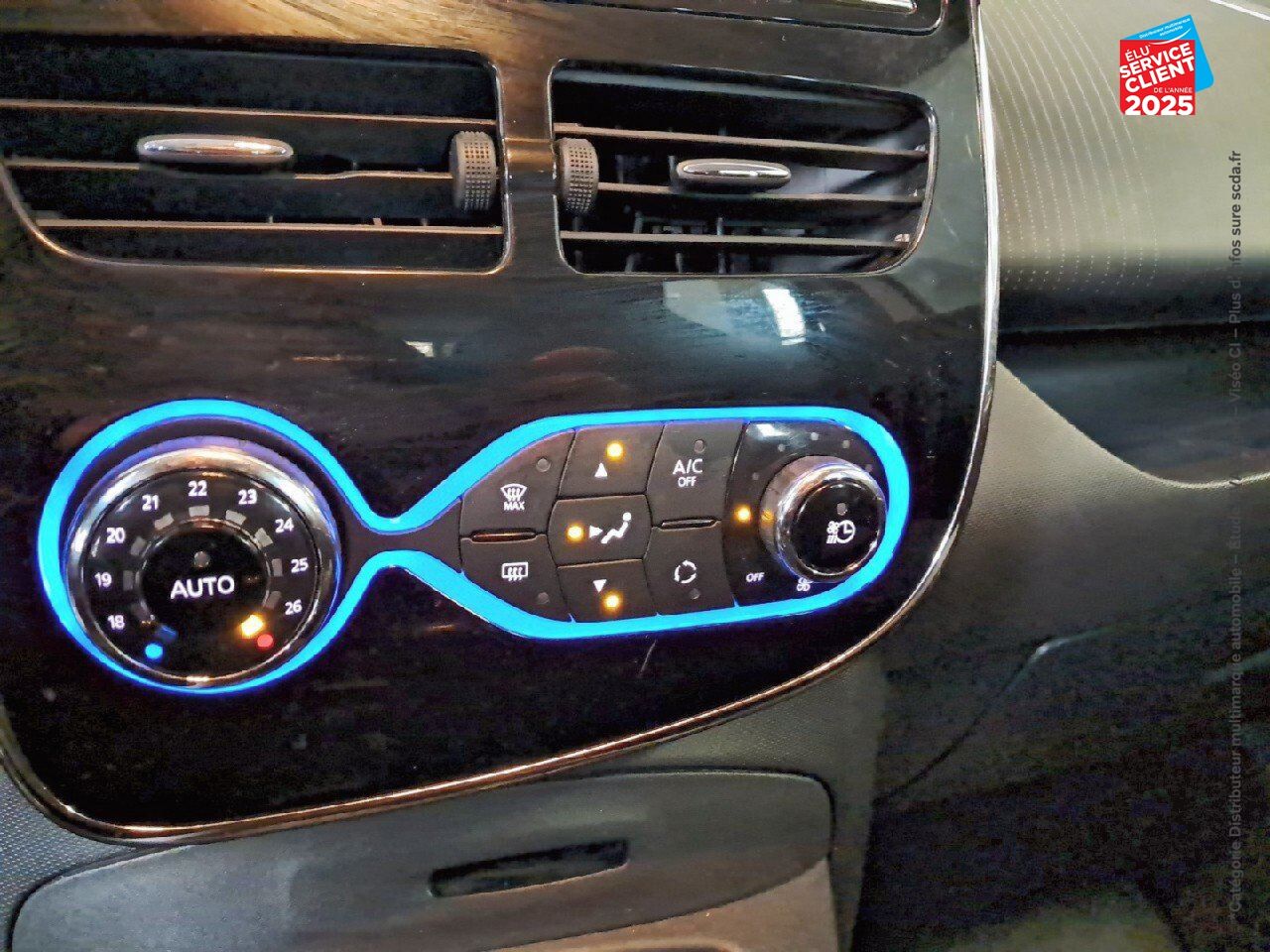 Véhicule d'occasion RENAULT ZOE INTENS CHARGE NORMALE R90 GPS CAMERA chez Renault Sélestat