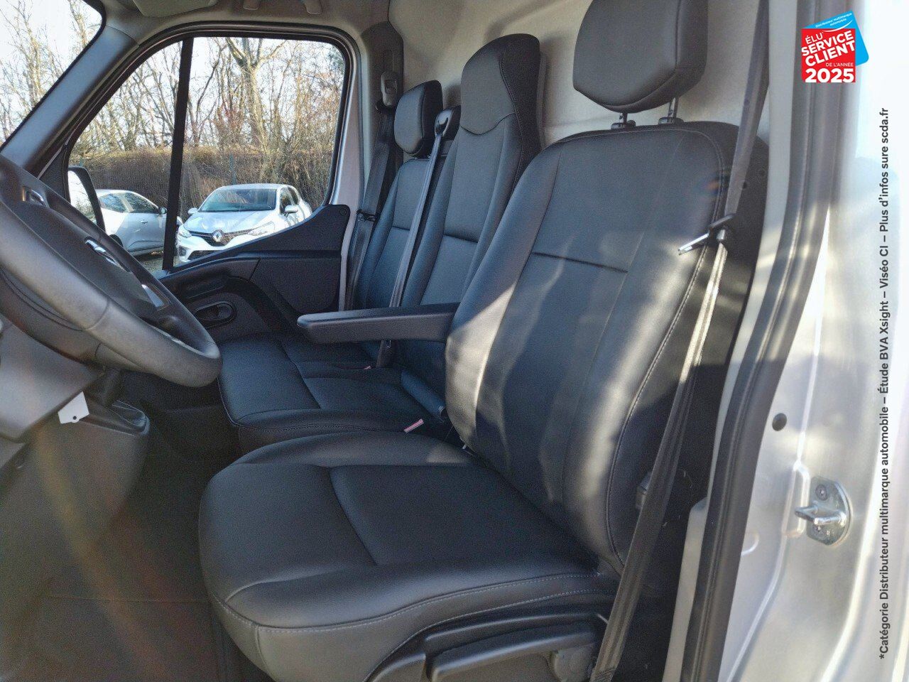 Véhicule d'occasion RENAULT MASTER FG F3500 L2H2 2.3 DCI 180CH ENERGY GRAND CONFORT E6 chez Opel Besançon
