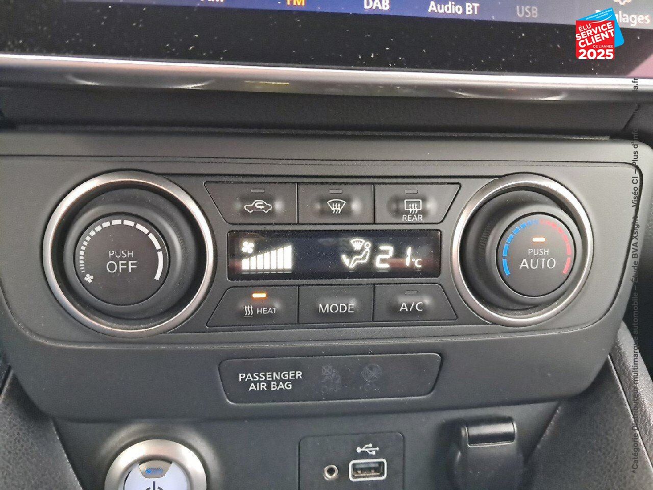 Véhicule d'occasion NISSAN LEAF 150CH 40KWH ACENTA 21.5 chez Nissan Montbéliard