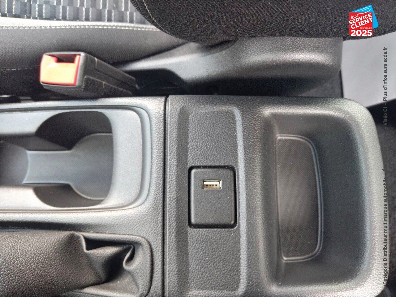 Véhicule d'occasion OPEL ASTRA 1.2 TURBO 110CH ELEGANCE BUSINESS 6CV chez Peugeot Hirson