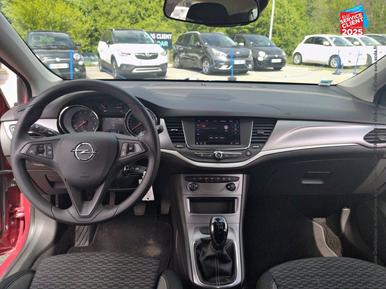 Véhicule d'occasion OPEL ASTRA 1.2 TURBO 110CH ELEGANCE BUSINESS 6CV chez Peugeot Hirson