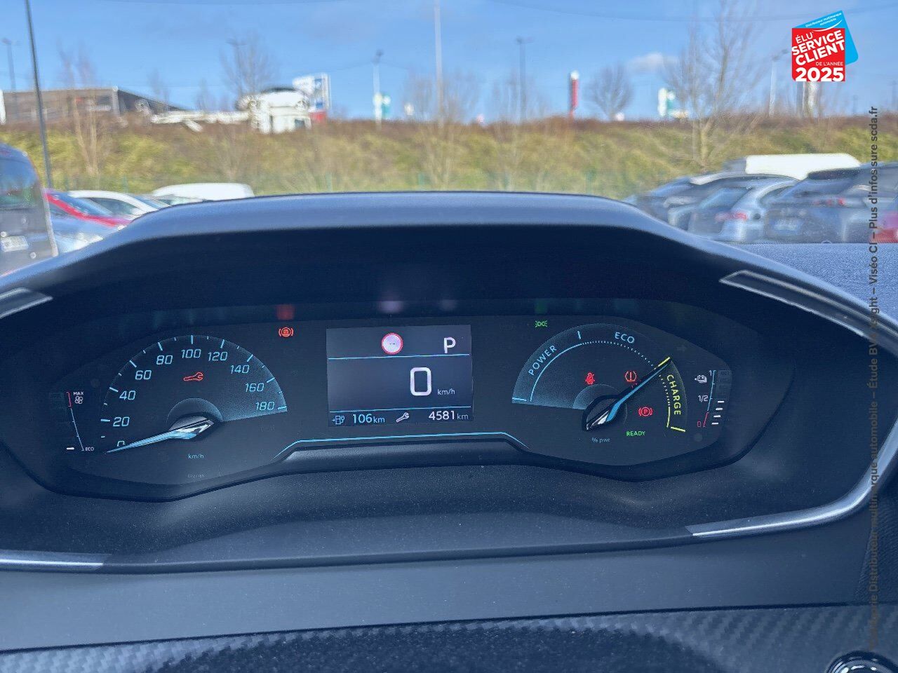 Véhicule d'occasion PEUGEOT 2008 E-136CH STYLE GPS chez Toyota Thionville