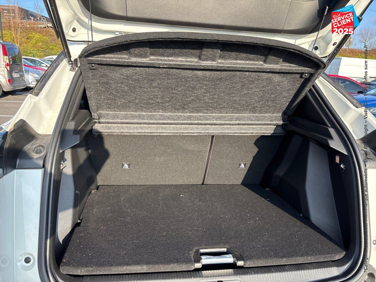 Véhicule d'occasion PEUGEOT 2008 E-136CH STYLE GPS chez Toyota Thionville