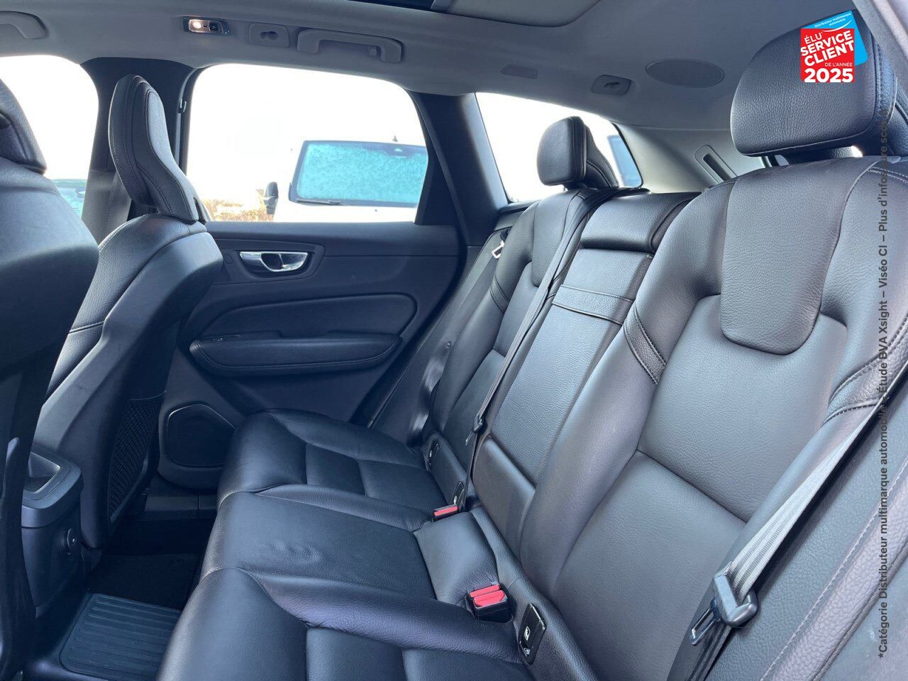 Véhicule d'occasion VOLVO XC60 T6 AWD 253 + 87CH INSCRIPTION LUXE GEARTRONIC chez Primocar