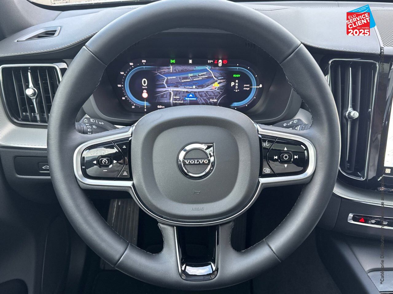 Véhicule d'occasion VOLVO XC60 T8 AWD 310 + 145CH POLESTAR ENGINEERED GEARTRONIC chez Volvo Epernay