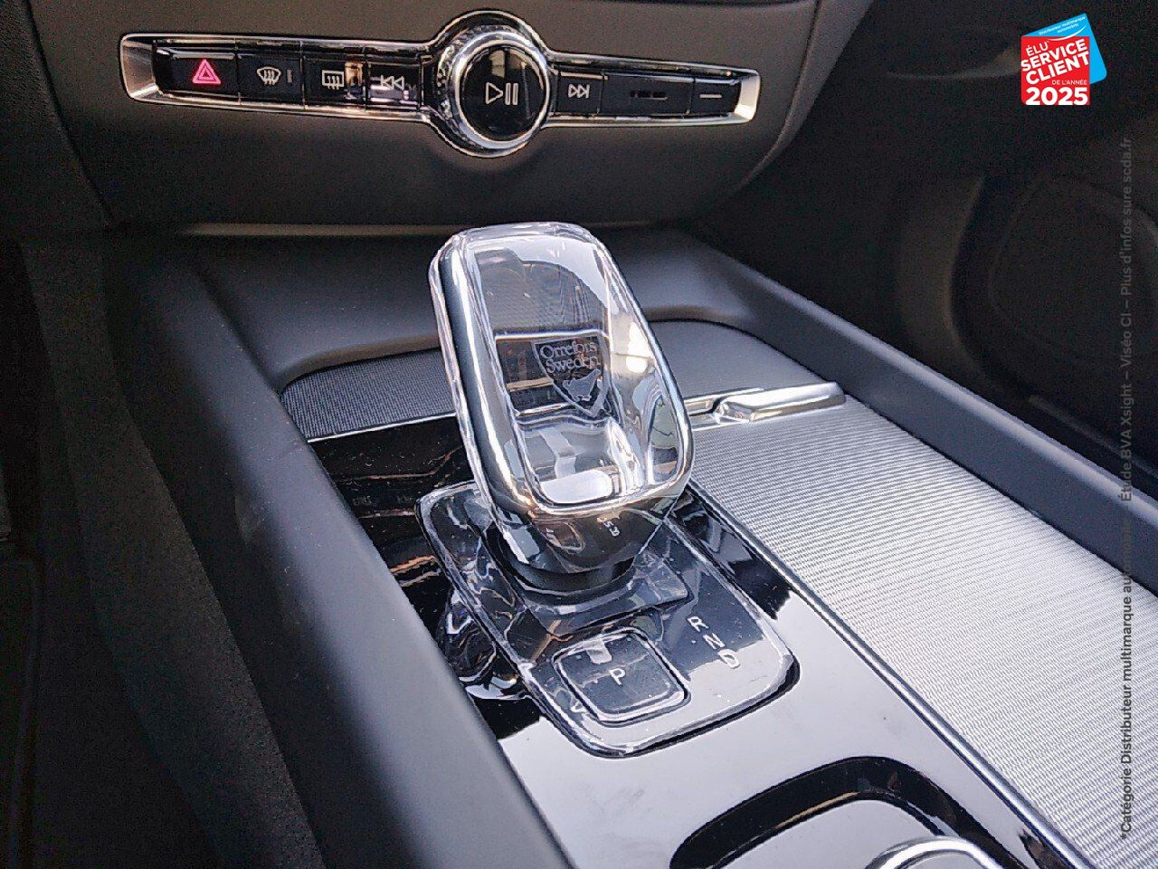 Véhicule d'occasion VOLVO V60 B4 197CH PLUS STYLE DARK DCT 7 chez Fiat Belfort