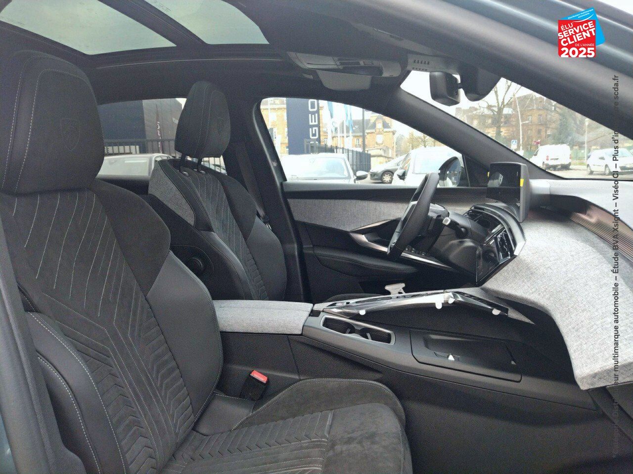 Véhicule d'occasion PEUGEOT 3008 1.2 HYBRID 136CH GT E-DCS6 chez Peugeot Sedan