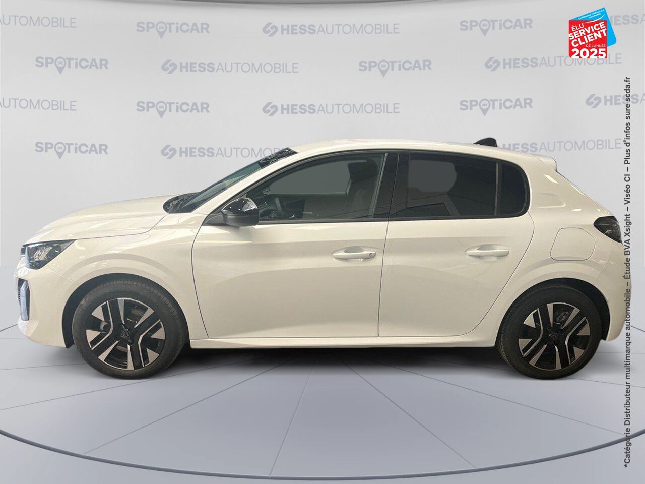 Véhicule d'occasion PEUGEOT 208 1.2 HYBRID 100CH ALLURE E-DCS6 chez Hyundai Epernay