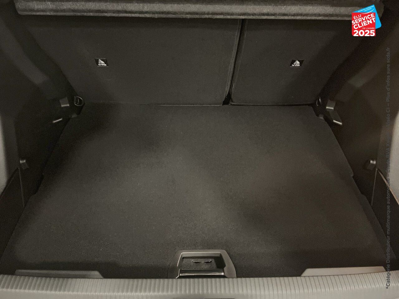 Véhicule d'occasion PEUGEOT 2008 1.2 HYBRID 136CH ALLURE E-DCS6 chez Dacia Saverne
