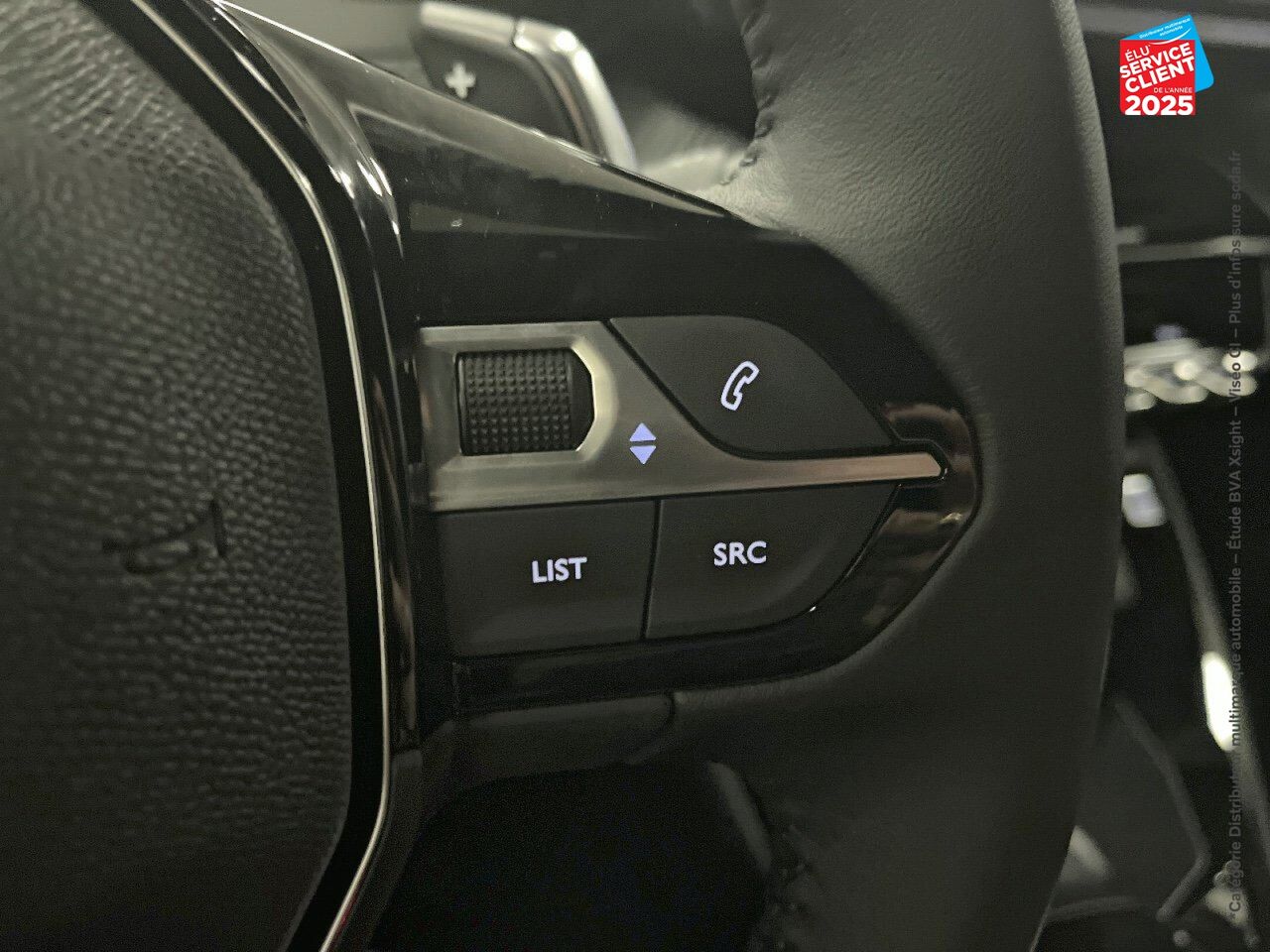 Véhicule d'occasion PEUGEOT 2008 1.2 HYBRID 136CH ALLURE E-DCS6 chez Dacia Saverne
