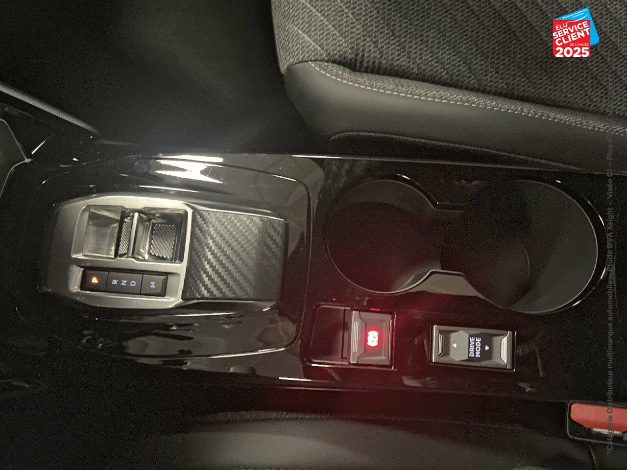 Véhicule d'occasion PEUGEOT 2008 1.2 HYBRID 136CH ALLURE E-DCS6 chez Dacia Saverne