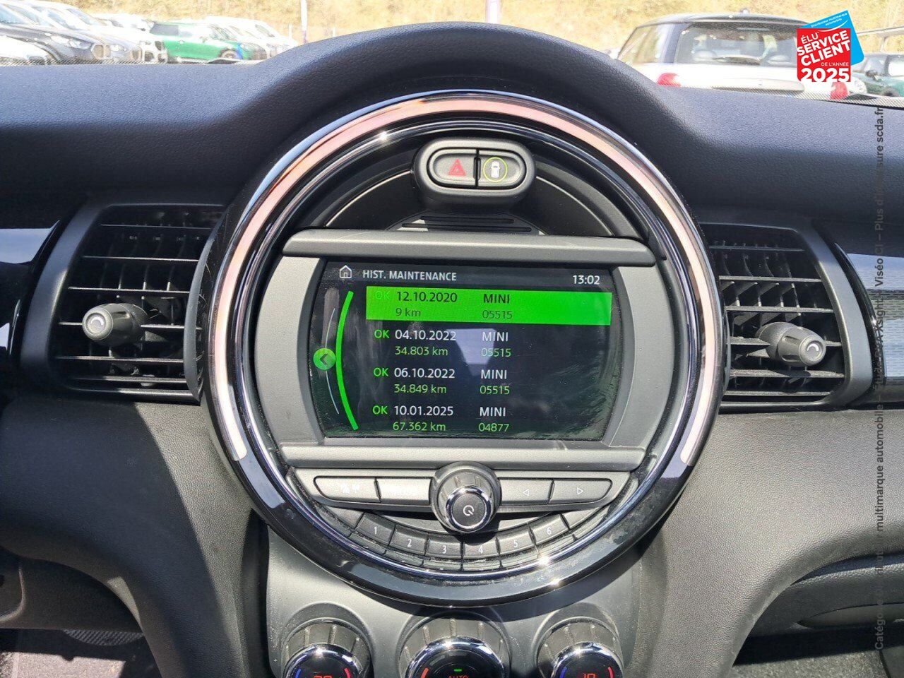 Véhicule d'occasion MINI MINI COOPER SE 184CH EDITION GREENWICH BVA TOUVRANT SIEGES CHAUF GPS CAMERA chez BMW Pontarlier