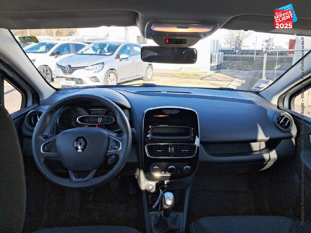 Véhicule d'occasion RENAULT CLIO 1.2 16V 75CH LIFE 5P chez Hyundai Chalons