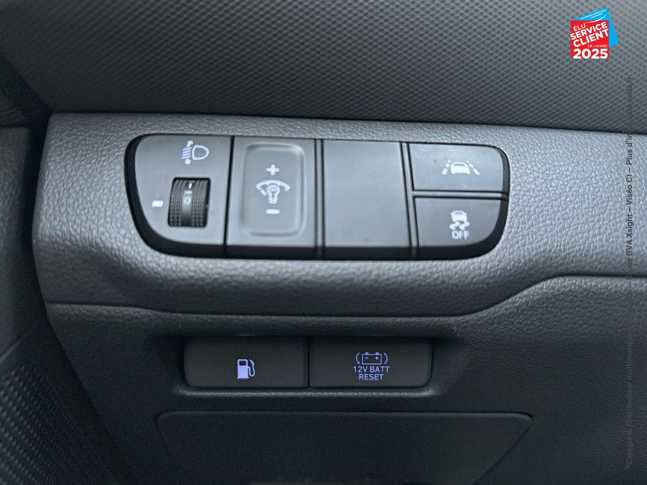 Véhicule d'occasion HYUNDAI IONIQ HYBRID 141CH CREATIVE GPS CAMERA CARPLAY chez Renault Colmar