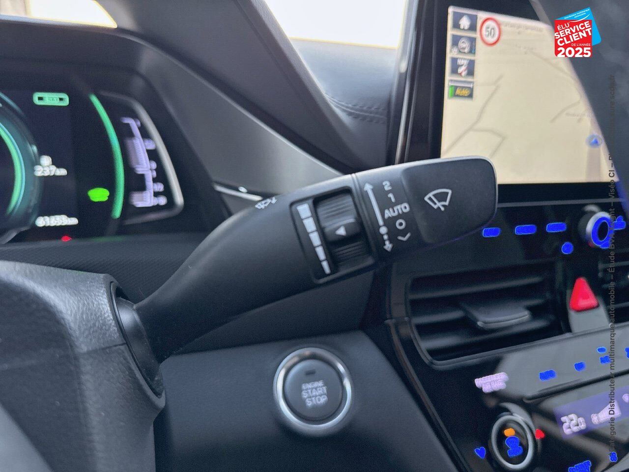 Véhicule d'occasion HYUNDAI IONIQ HYBRID 141CH CREATIVE GPS CAMERA CARPLAY chez Renault Colmar