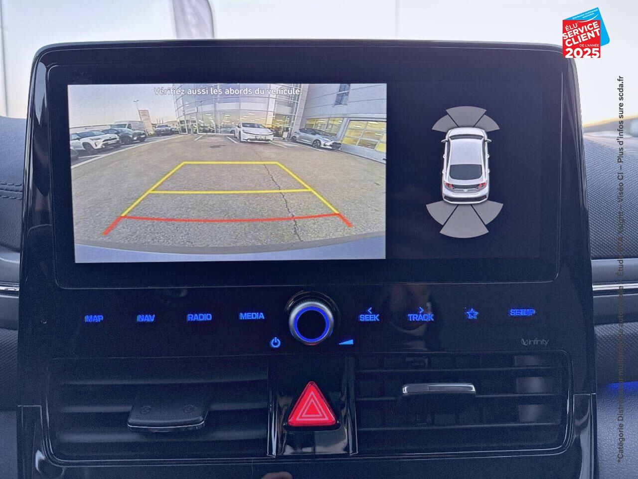 Véhicule d'occasion HYUNDAI IONIQ HYBRID 141CH CREATIVE GPS CAMERA CARPLAY chez Renault Colmar