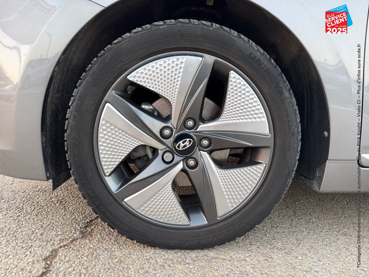 Véhicule d'occasion HYUNDAI IONIQ HYBRID 141CH CREATIVE GPS CAMERA CARPLAY chez Renault Colmar