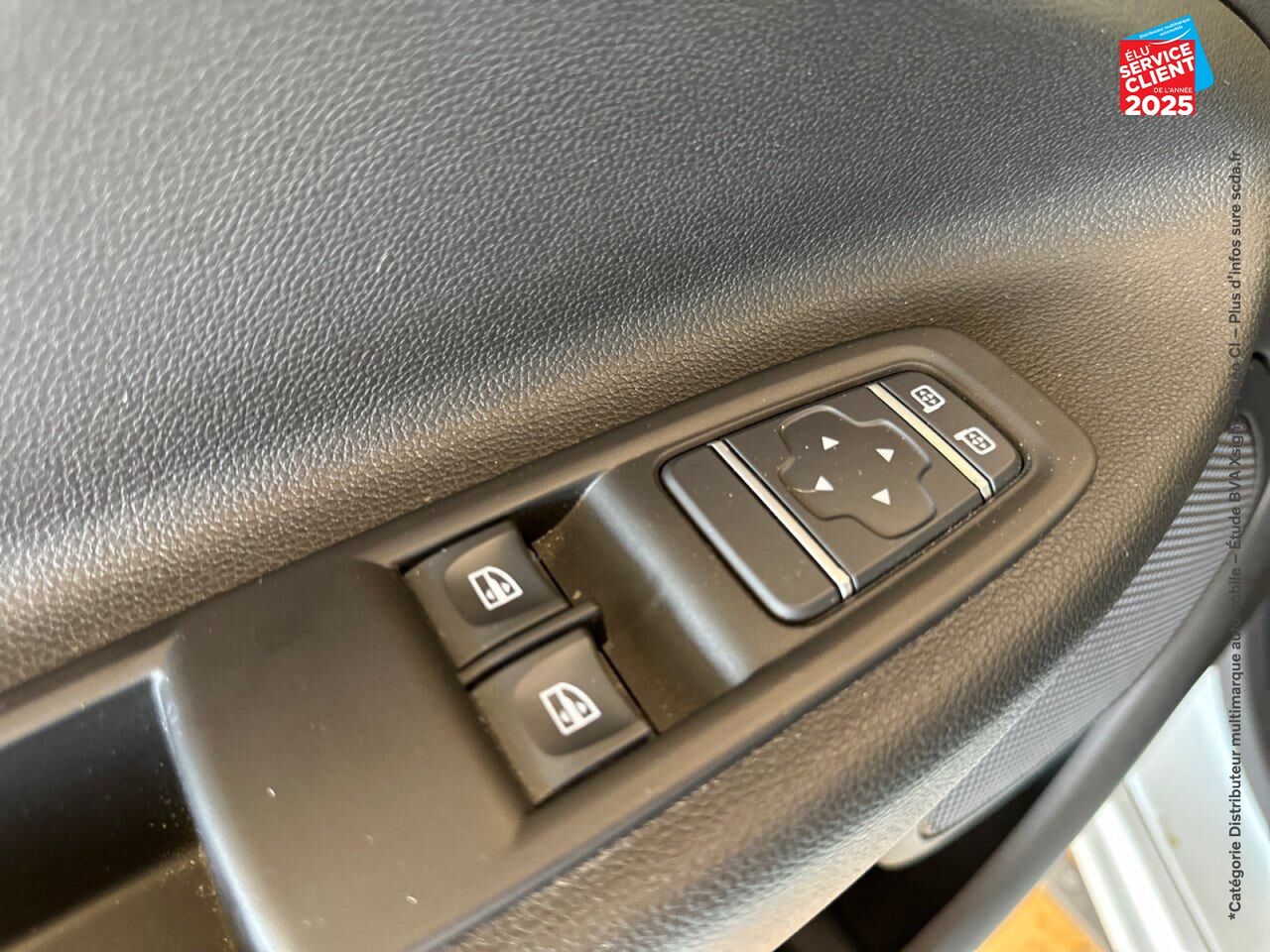 Véhicule d'occasion RENAULT ZOE E-TECH BUSINESS CHARGE NORMALE R110 ACHAT INTEGRAL - 21 chez Toyota Bar le Duc
