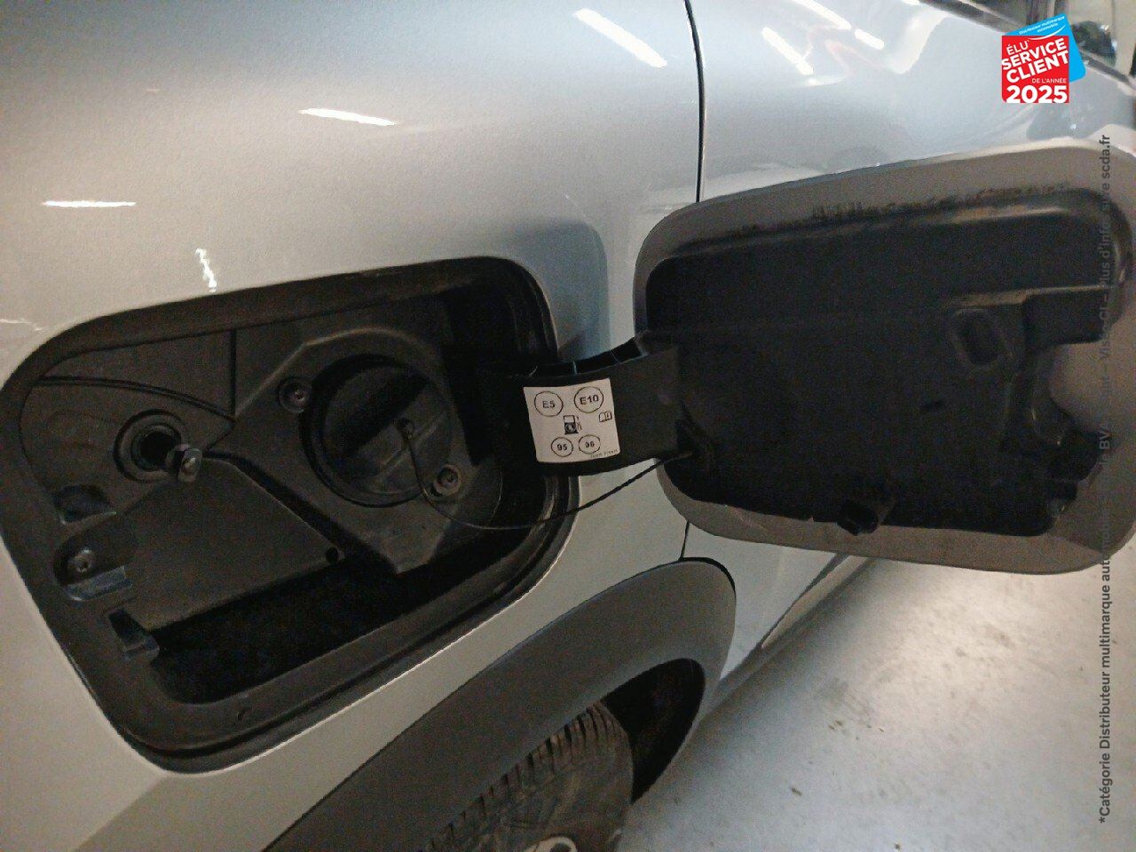Véhicule d'occasion RENAULT CAPTUR 1.3 TCE MILD HYBRID 160CH TECHNO EDC chez Toyota Bar le Duc