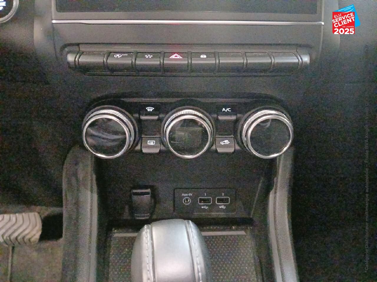 Véhicule d'occasion RENAULT CAPTUR 1.3 TCE MILD HYBRID 160CH TECHNO EDC chez Toyota Bar le Duc