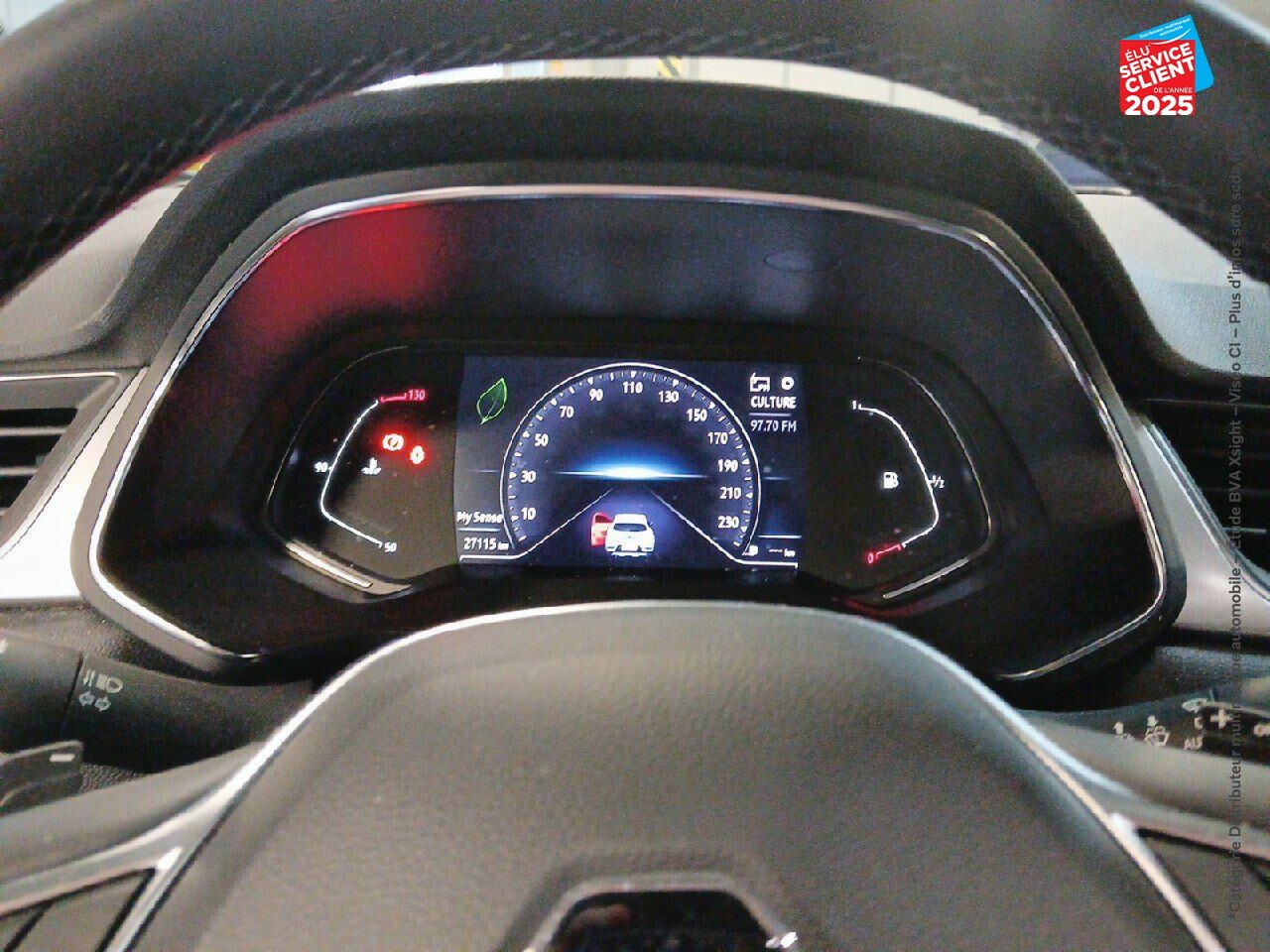 Véhicule d'occasion RENAULT CAPTUR 1.3 TCE MILD HYBRID 160CH TECHNO EDC chez Toyota Bar le Duc