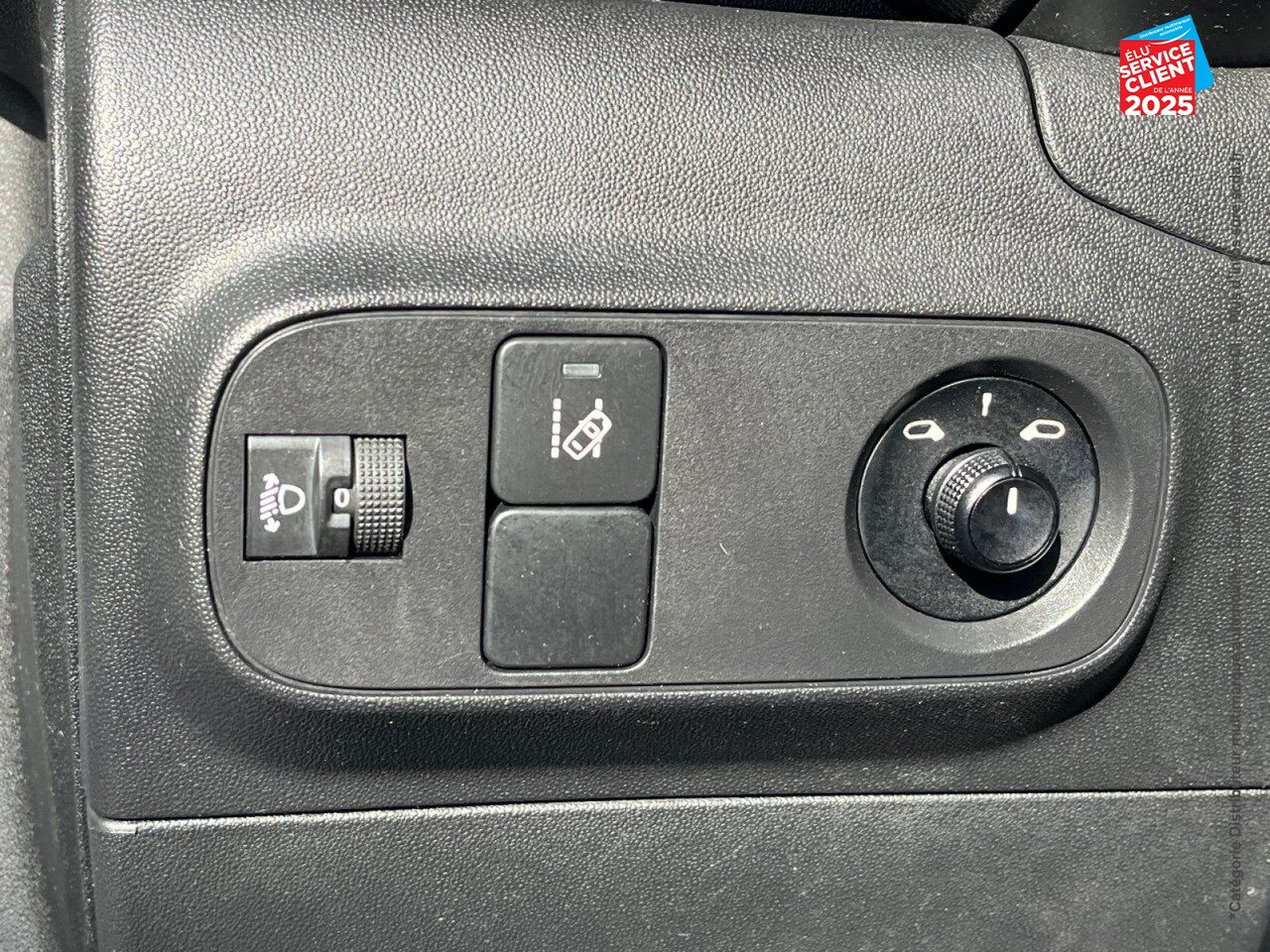 Véhicule d'occasion CITROEN C3 STE 1.2 PURETECH 82CH SS FEEL E6.D chez Toyota Thionville