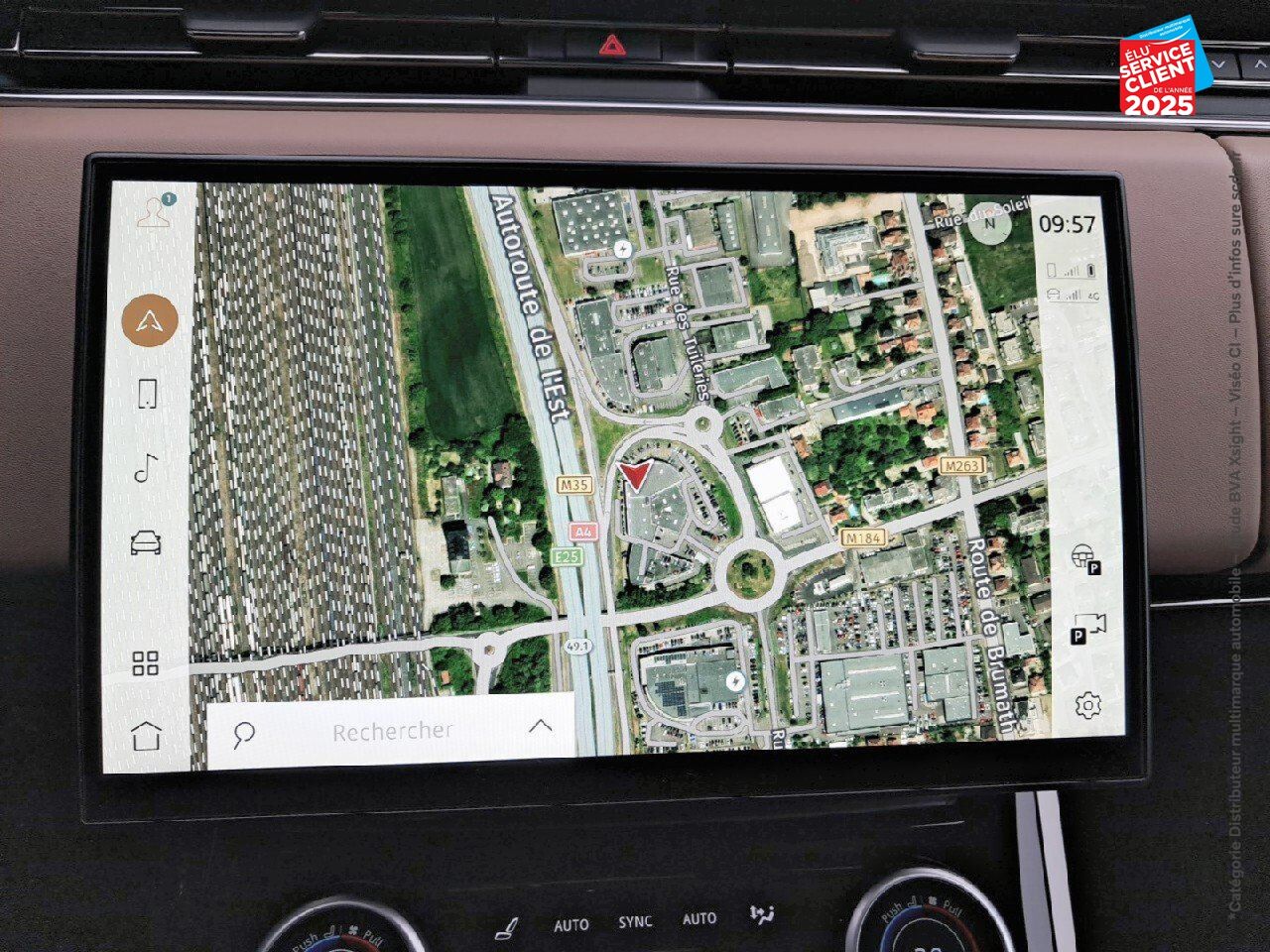 Véhicule d'occasion LAND-ROVER RANGE ROVER SPORT 3.0 P510E 510CH PHEV AUTOBIOGRAPHY TOUVRANT SIEGES CHAUF/VENTIL/CUIR GPS CAMERA chez BMW Besançon