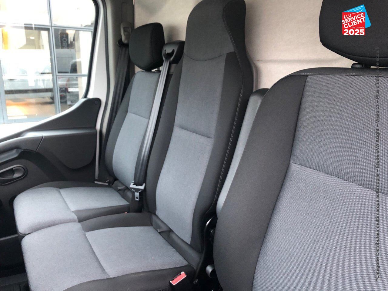 Véhicule d'occasion RENAULT MASTER FG F3300 L2H2 2.3 BLUE DCI 135CH GRAND CONFORT EURO6 chez Nissan Montbéliard