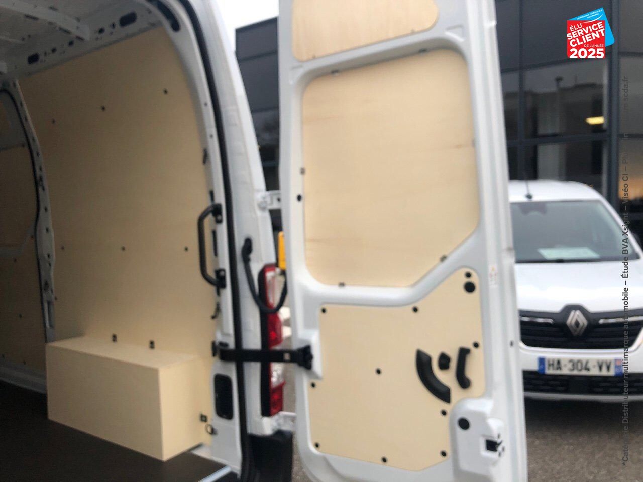 Véhicule d'occasion RENAULT MASTER FG F3300 L2H2 2.3 BLUE DCI 135CH GRAND CONFORT EURO6 chez Nissan Montbéliard