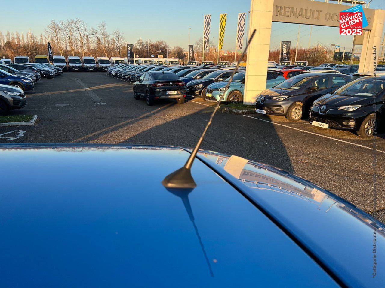 Véhicule d'occasion RENAULT ZOE INTENS CHARGE NORMALE R90 GPS chez Renault Saint-Louis