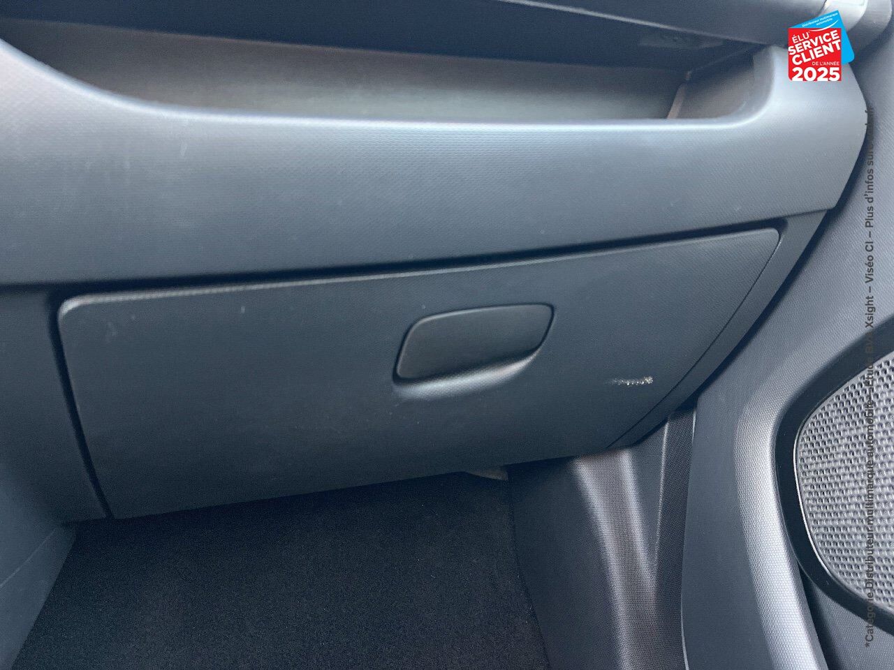 Véhicule d'occasion RENAULT ZOE INTENS CHARGE NORMALE R90 GPS chez Renault Saint-Louis