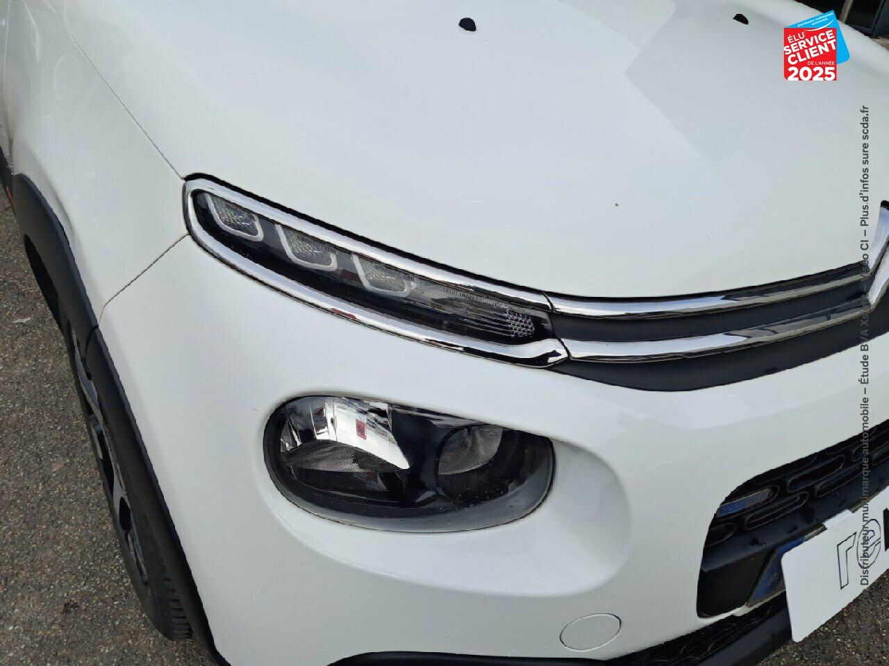 Véhicule d'occasion CITROEN C3 PURETECH 110CH SHINE S/S RADAR AR chez Nissan Belfort
