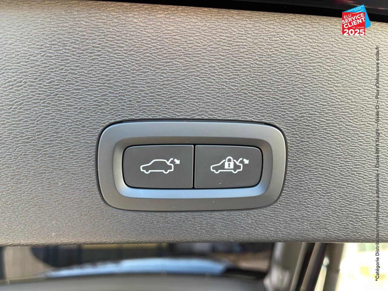Véhicule d'occasion VOLVO C40 RECHARGE TWIN 408CH ULTIMATE AWD chez Volvo Epernay