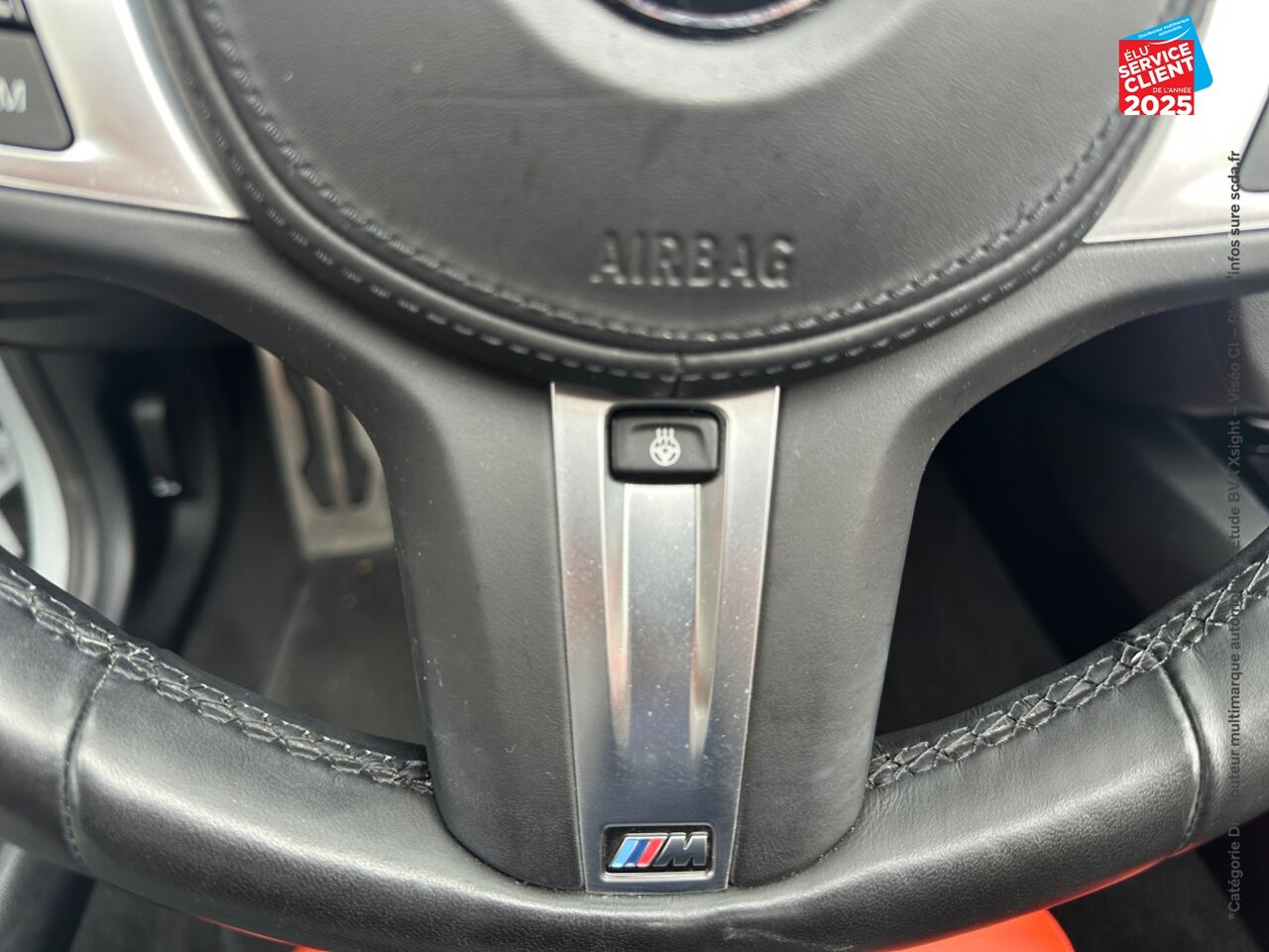 Véhicule d'occasion BMW Z4 ROADSTER SDRIVE20IA 197CH M SPORT 139G SIEGES CHAUF/CUIR VOLANT CHAUF GPS RADAR AV/AR chez BMW Besançon