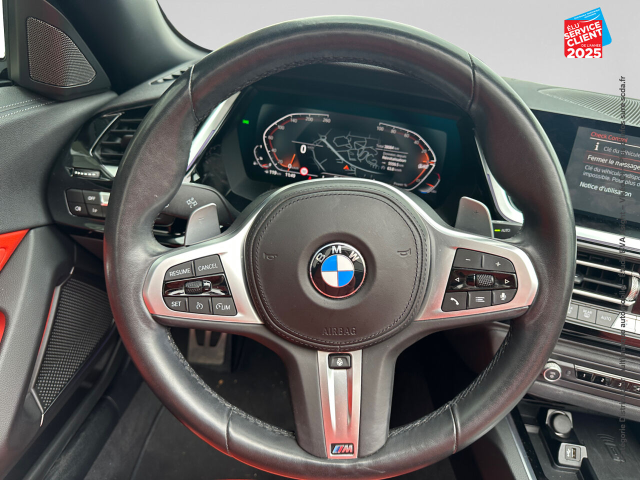 Véhicule d'occasion BMW Z4 ROADSTER SDRIVE20IA 197CH M SPORT 139G SIEGES CHAUF/CUIR VOLANT CHAUF GPS RADAR AV/AR chez BMW Besançon